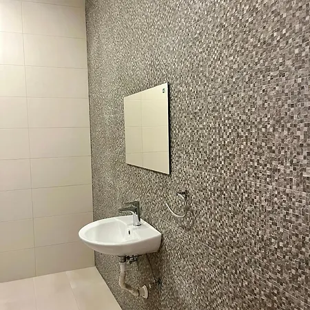 ホームステイ Lovely , Private Bathroom